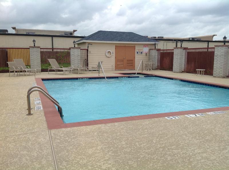 Scottish Inns and Suites Timbercreek - image 12