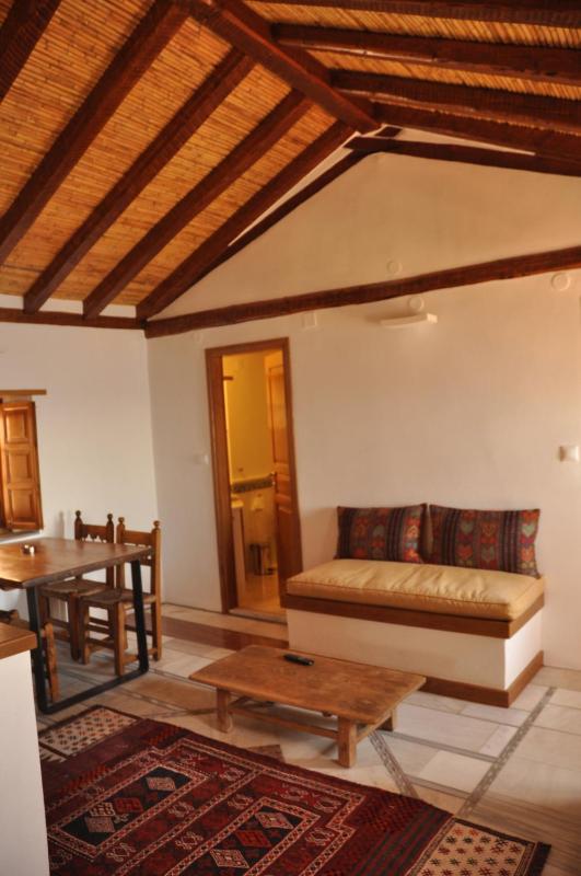 Superior Family Room image 3