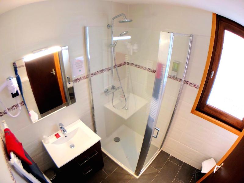 Single Room image 2