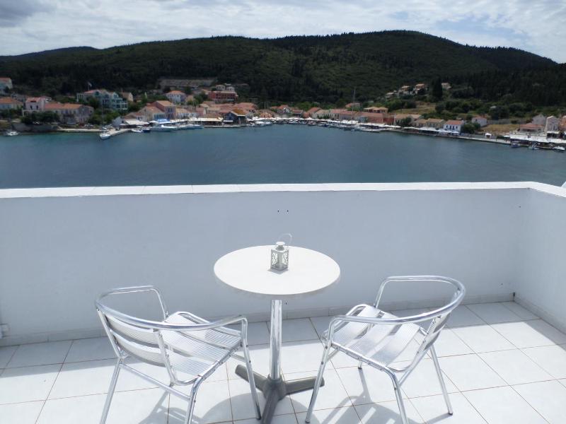 Attic room with sea view image 1