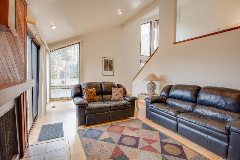 Four-Bedroom Townhouse image 2