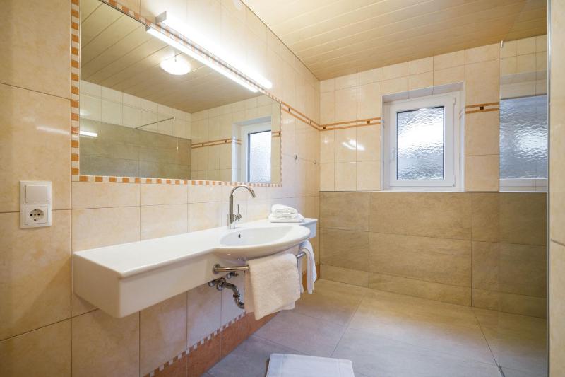 Superior Four-Bedroom Apartment image 2
