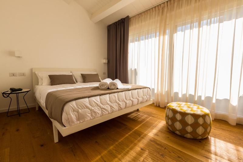 Plebis - Camere & Suites in Sicilia nel centro storico di Catania - image 12