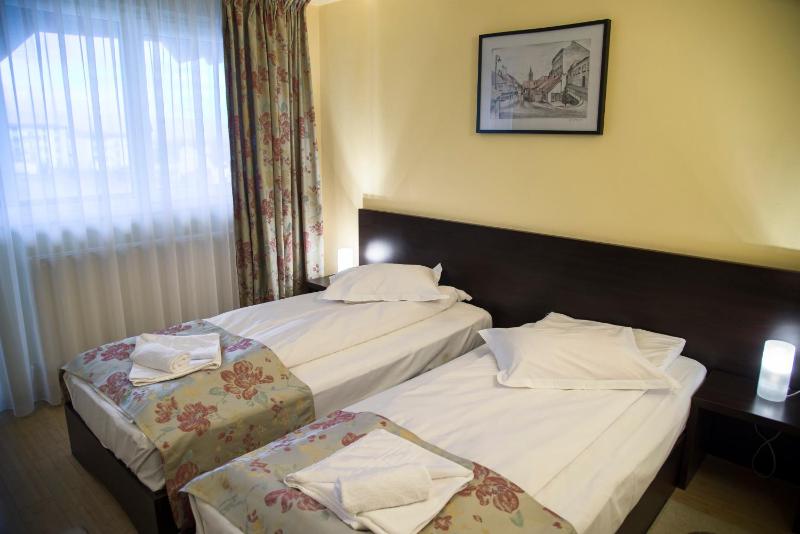 Pensiunea Carmen - Bikers Friendly Nest - image 21