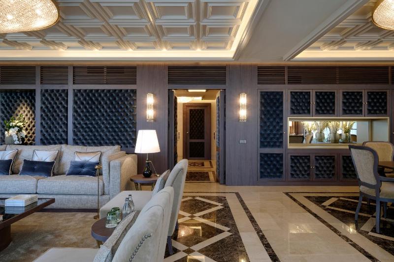 Presidential Suite image 4