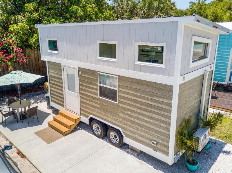 Tiny House Siesta - image 18
