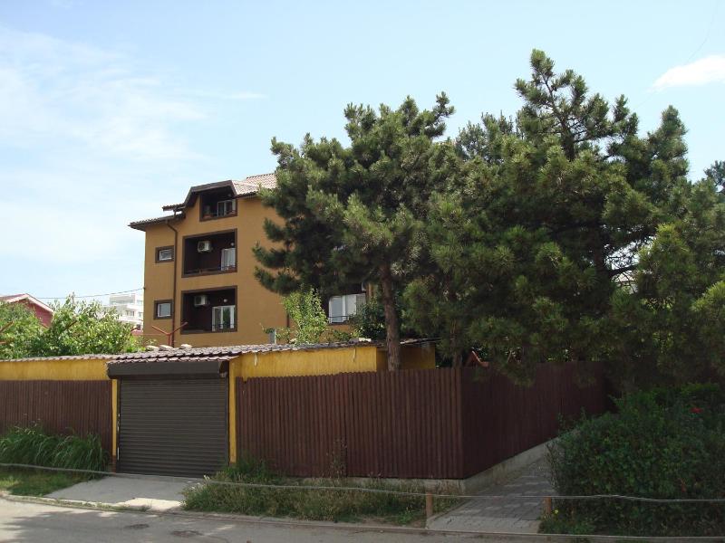 Pensiunea Casa Soarelui - image 6