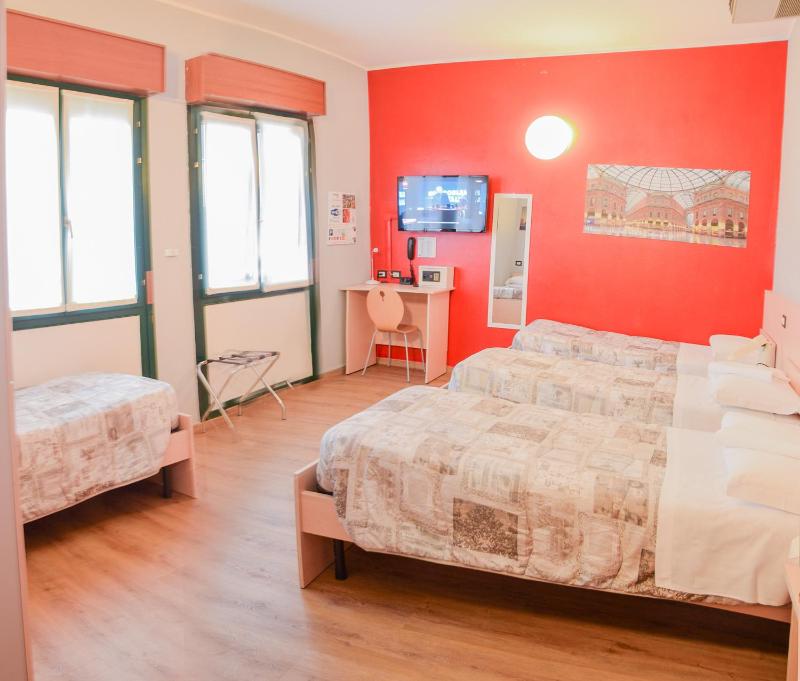 Central Hostel BG - image 39