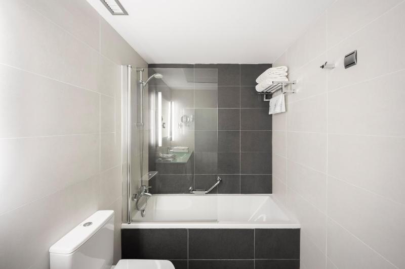 Single Room image 1