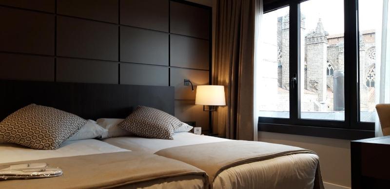 Superior Double Room image 4