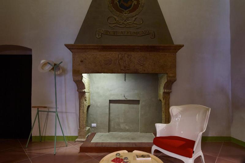 Suite Design with Bath image 2