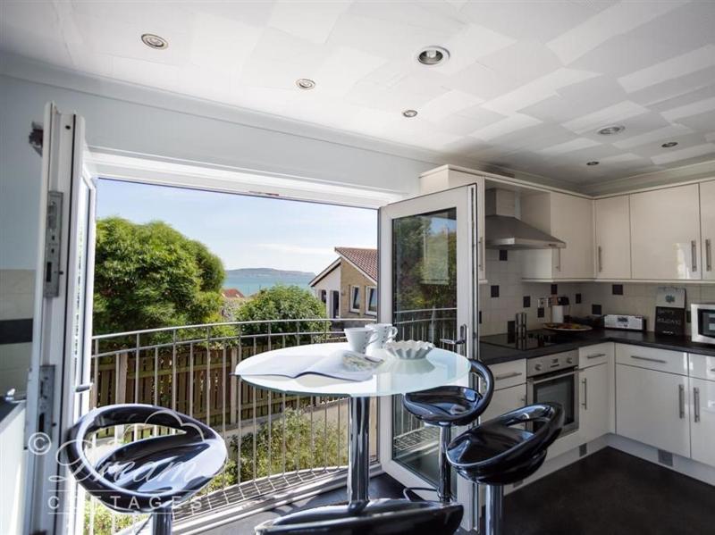 Bowleaze View - image 11