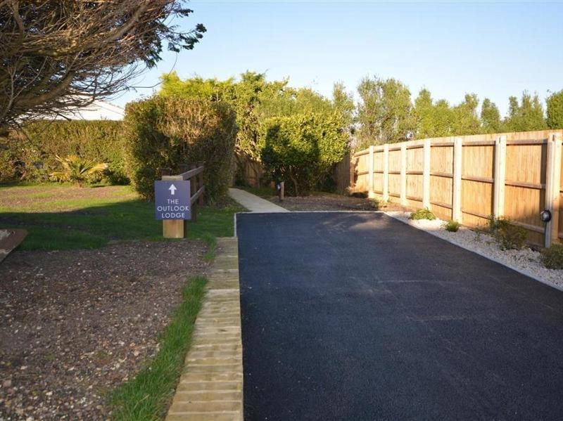 Outlook Lodge - image 22