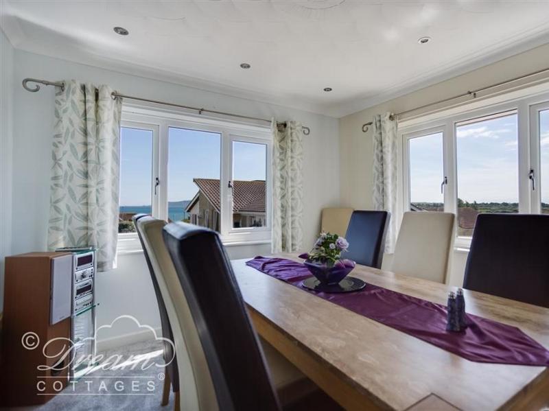 Bowleaze View - image 30