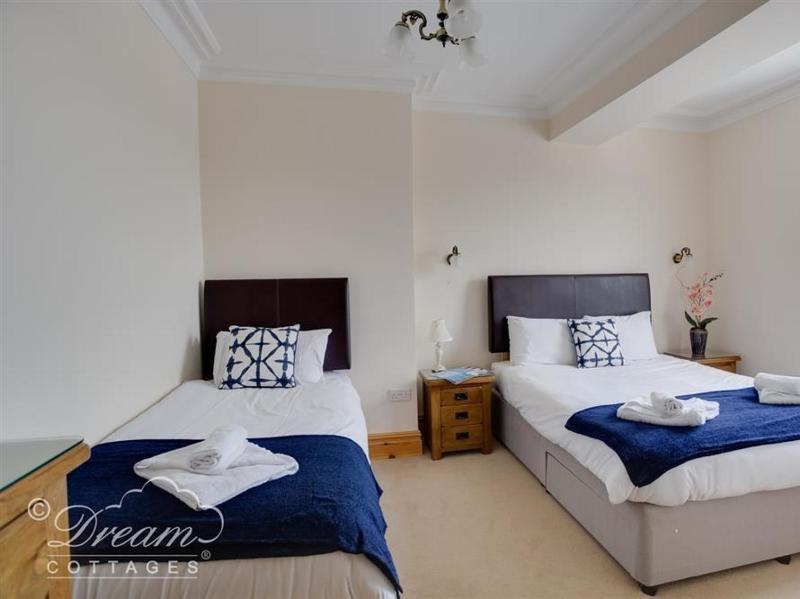Beach View Apartment 3 - image 12