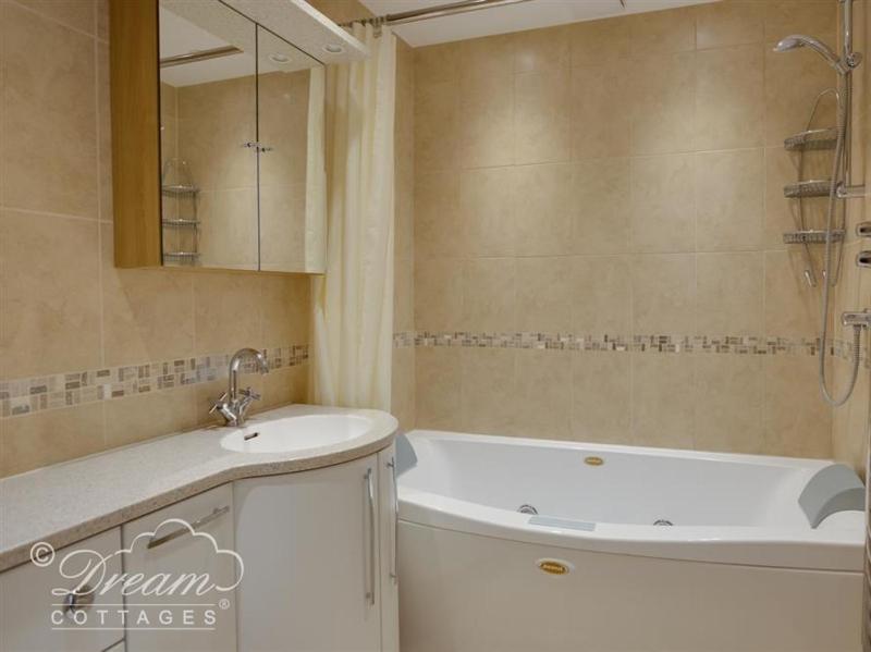 Beach View Apartment 2 - image 22