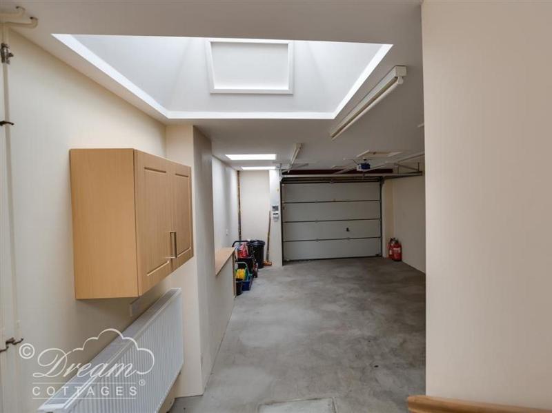 Beach View Apartment 2 - image 33