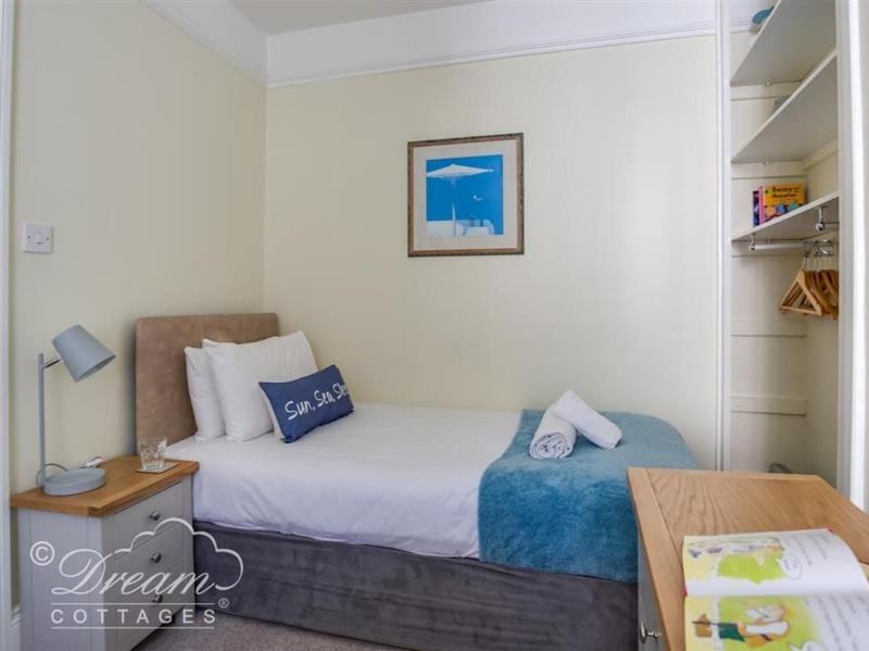 Holiday Home image 4