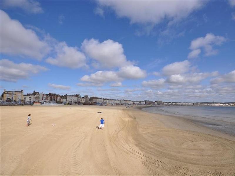 Holiday Home image 2