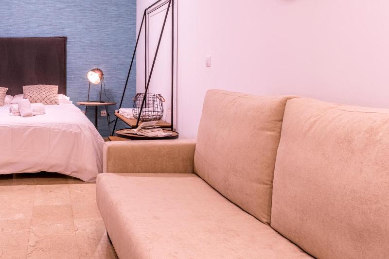 Málaga Central Suites - image 8