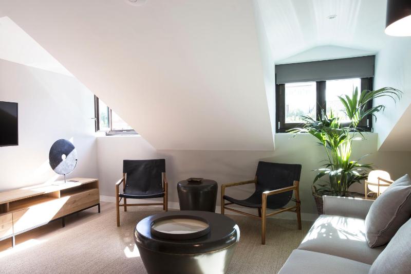 Apartment image 4