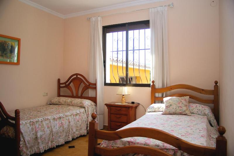 Villa image 2
