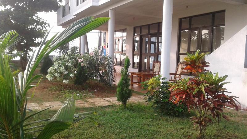 Masha Beach Inn - image 14