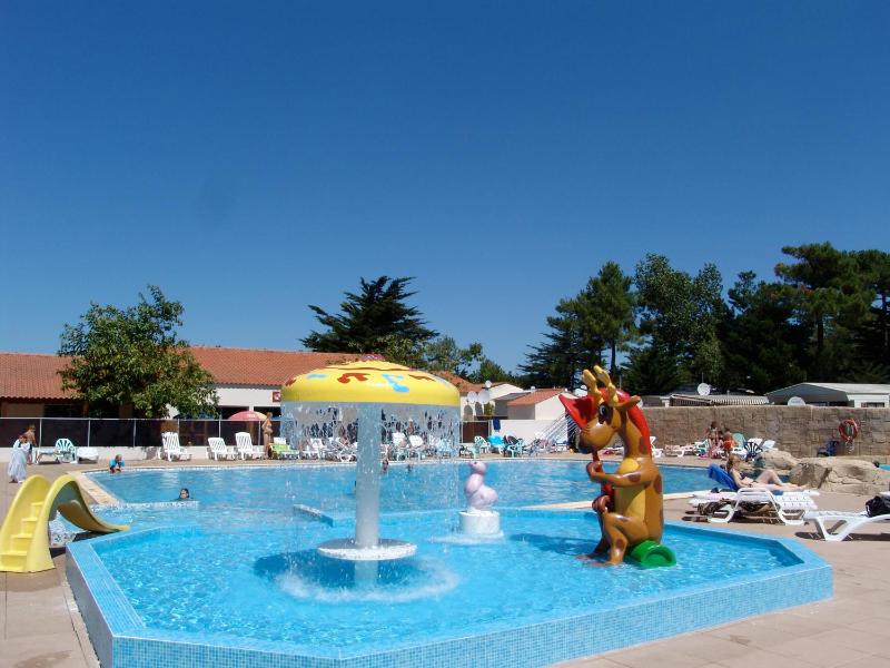 Camping le Clos des Pins - image 11