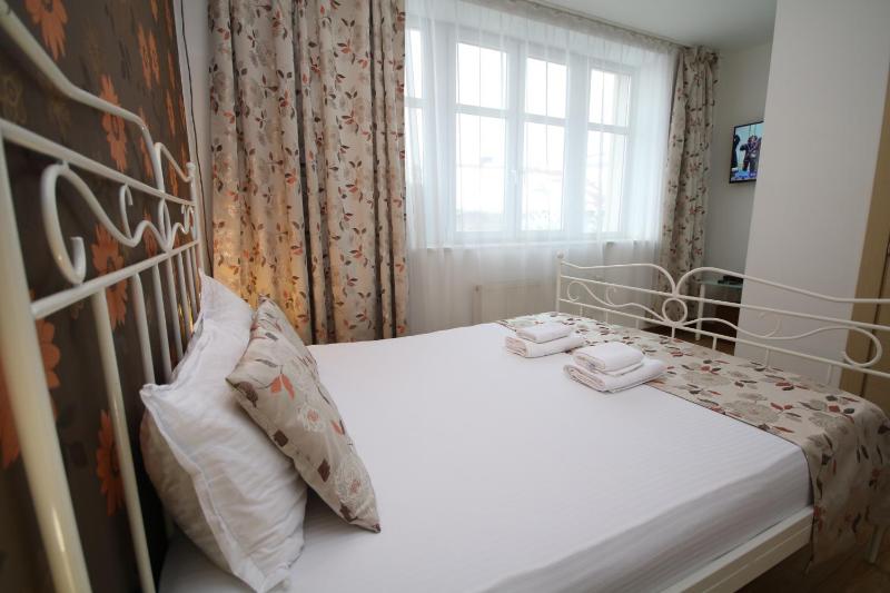 Studio Cozy - image 11