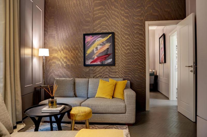 Superior Suite image 3