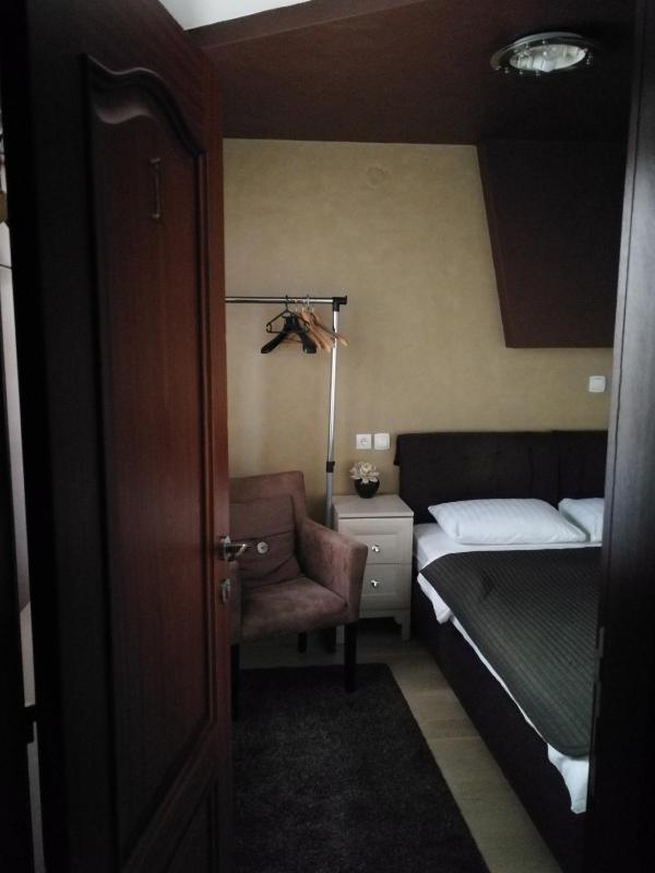 Triple Room image 2