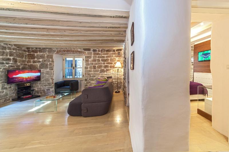 Two-Bedroom Apartment image 4