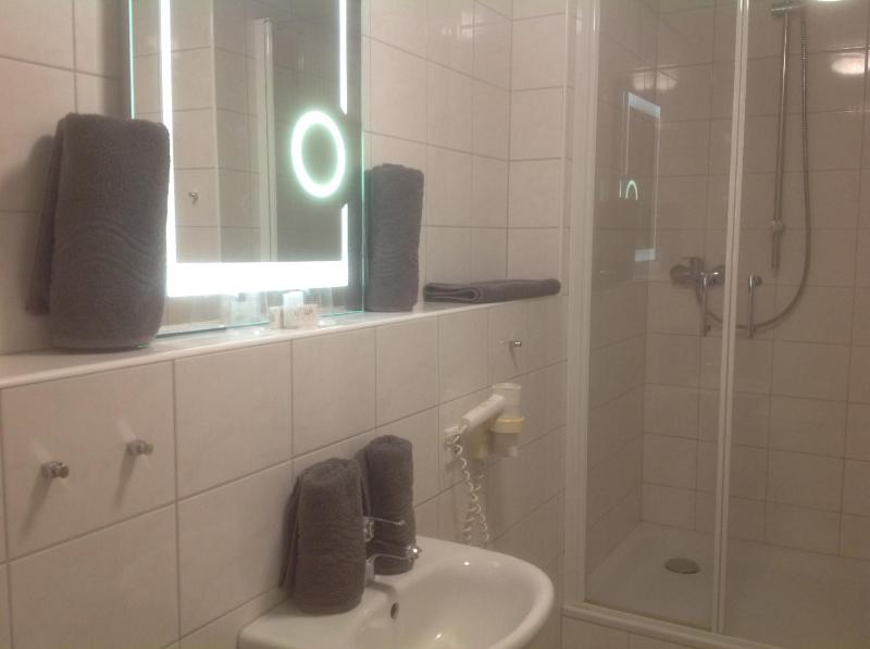 Double Room image 1