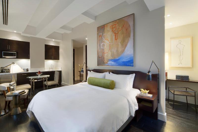 Junior Suite image 3