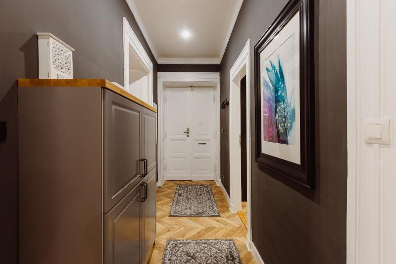 Superior Apartment image 3