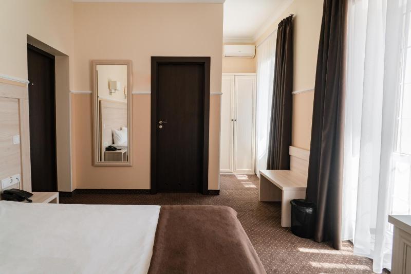 Superior Double Room image 2