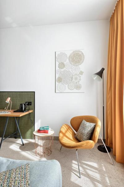 Single Room image 1