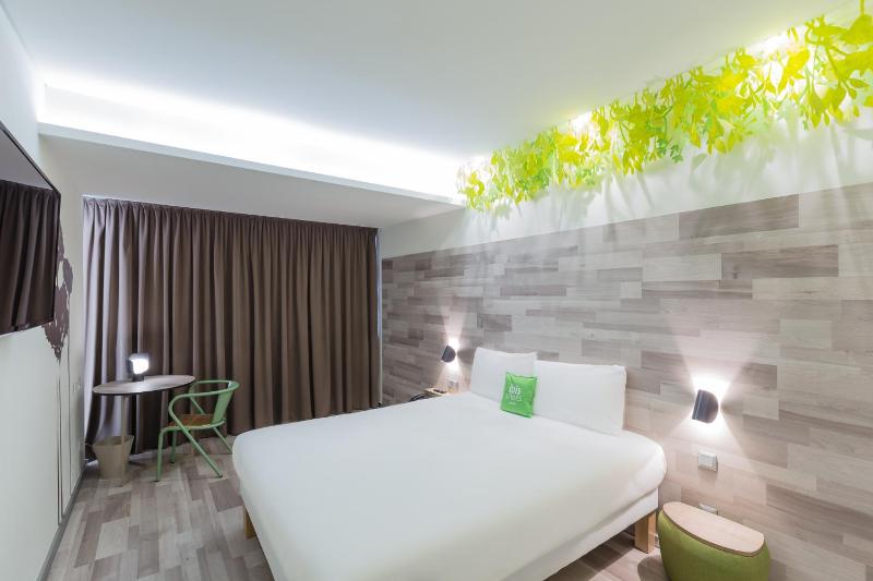 Superior Queen Room image 1
