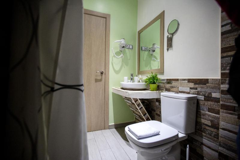 Bloom Inn Madrid - image 6