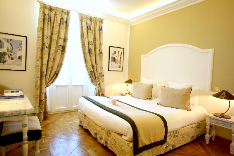 Prestige Double Room with Terrace and Sea View image 4