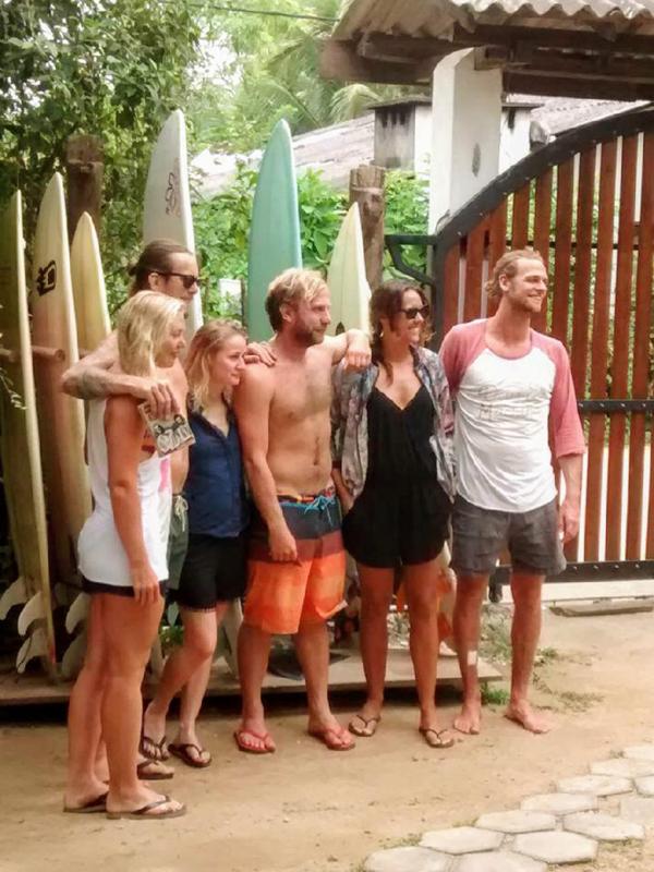 Surfing Life - image 15