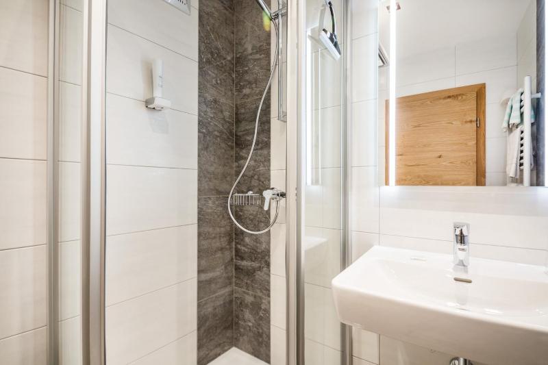 Double Room image 1