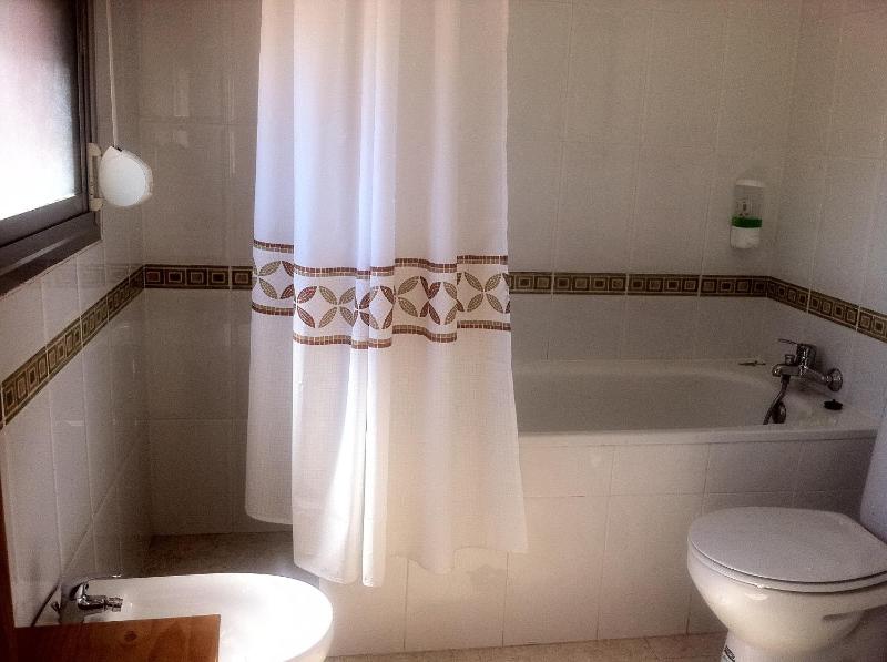 Double Queen Room image 2