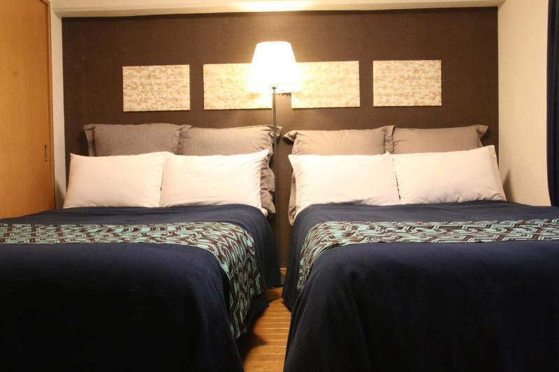 Minoshima apartment 703 - image 10