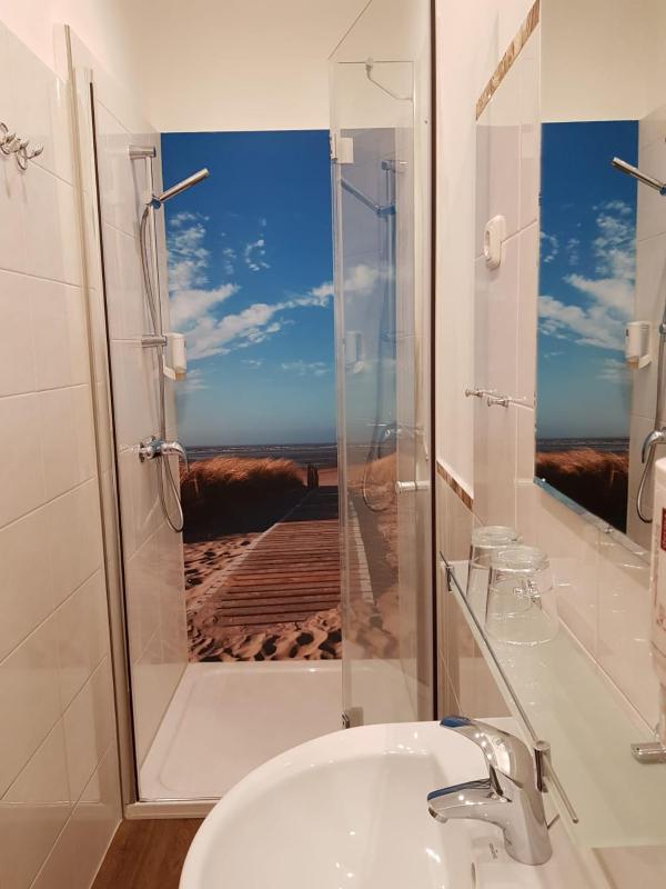 Double Room Land Side image 4