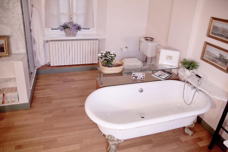 Three-Bedroom Apartment image 2