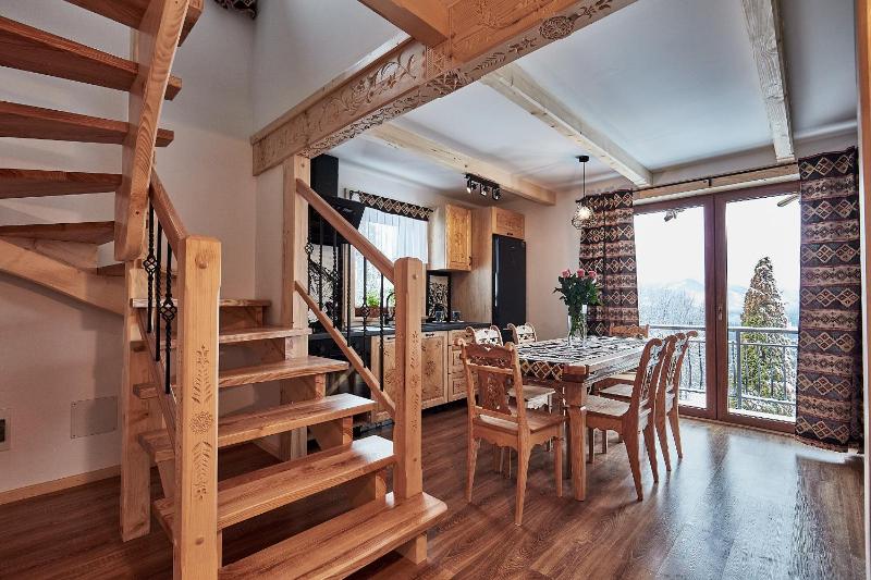 Three-Bedroom Villa image 1