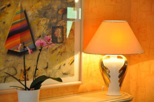 Double Room image 2