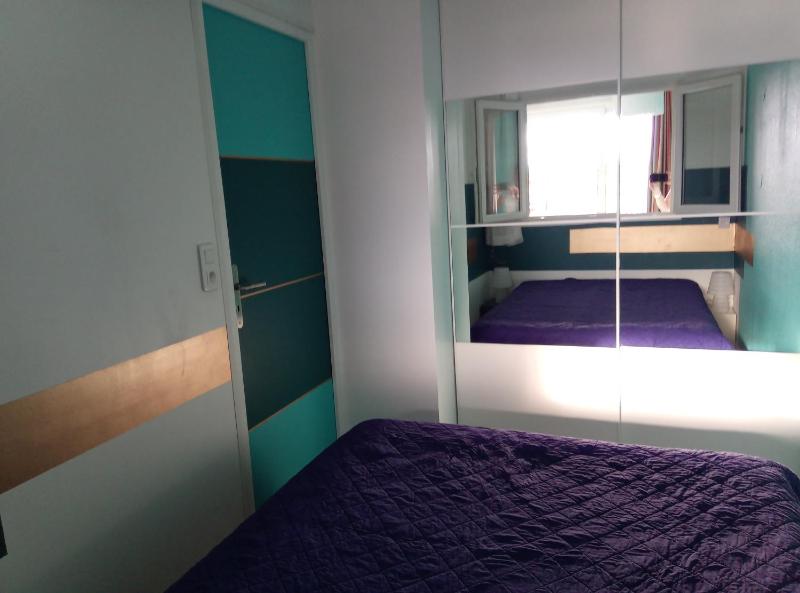 Apartment with Sea View image 3
