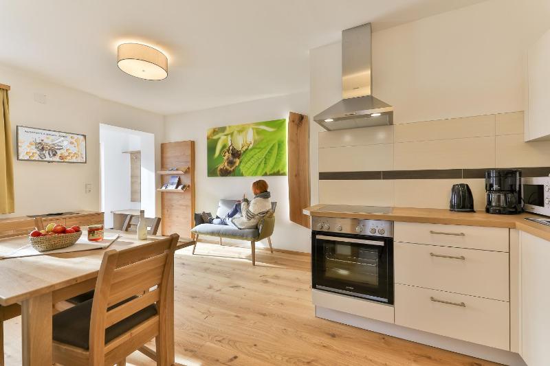 Superior Apartment image 1